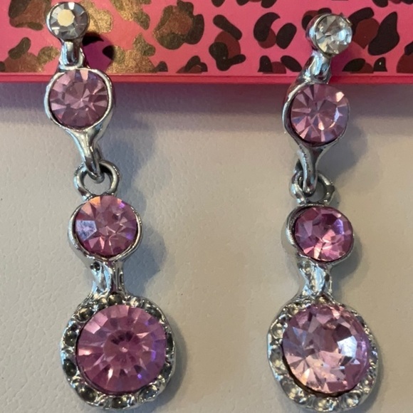 BETSEY JOHNSON ALLOY AND PINK CRYSTAL STUD/DANGLE GEOMETRIC EARRINGS - Picture 1 of 3
